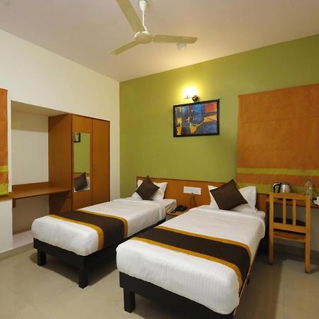 Airport Bliss Boutique Hotel Yelahanka Екстериор снимка
