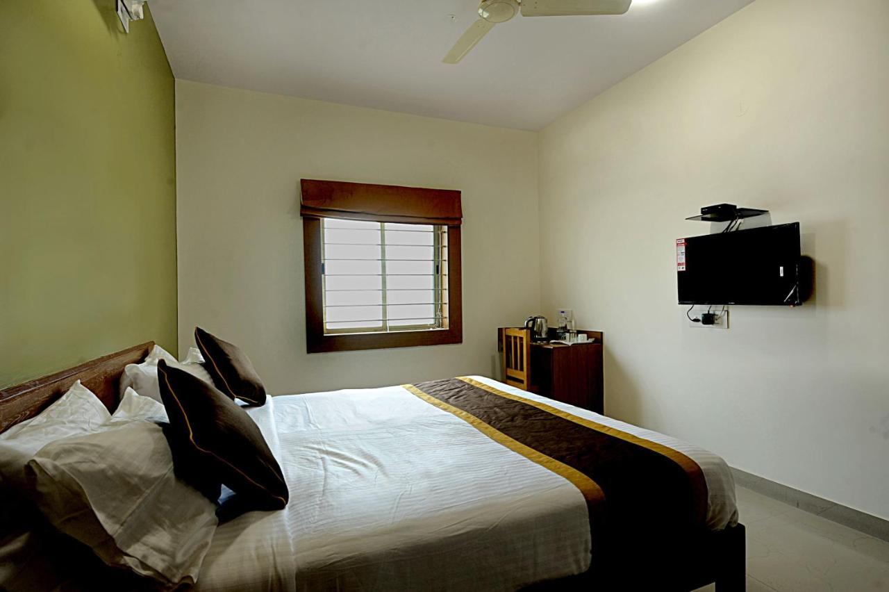 Airport Bliss Boutique Hotel Yelahanka Екстериор снимка